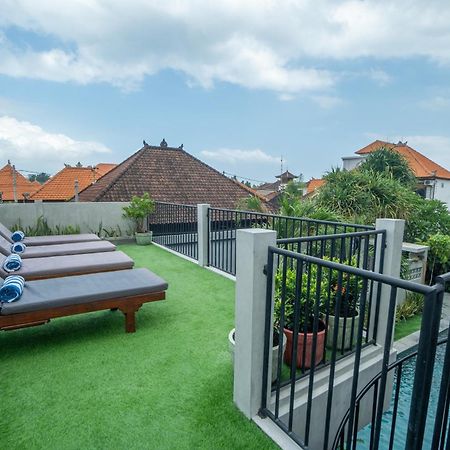 The Breeze Stay And Surf Canggu Eksteriør bilde