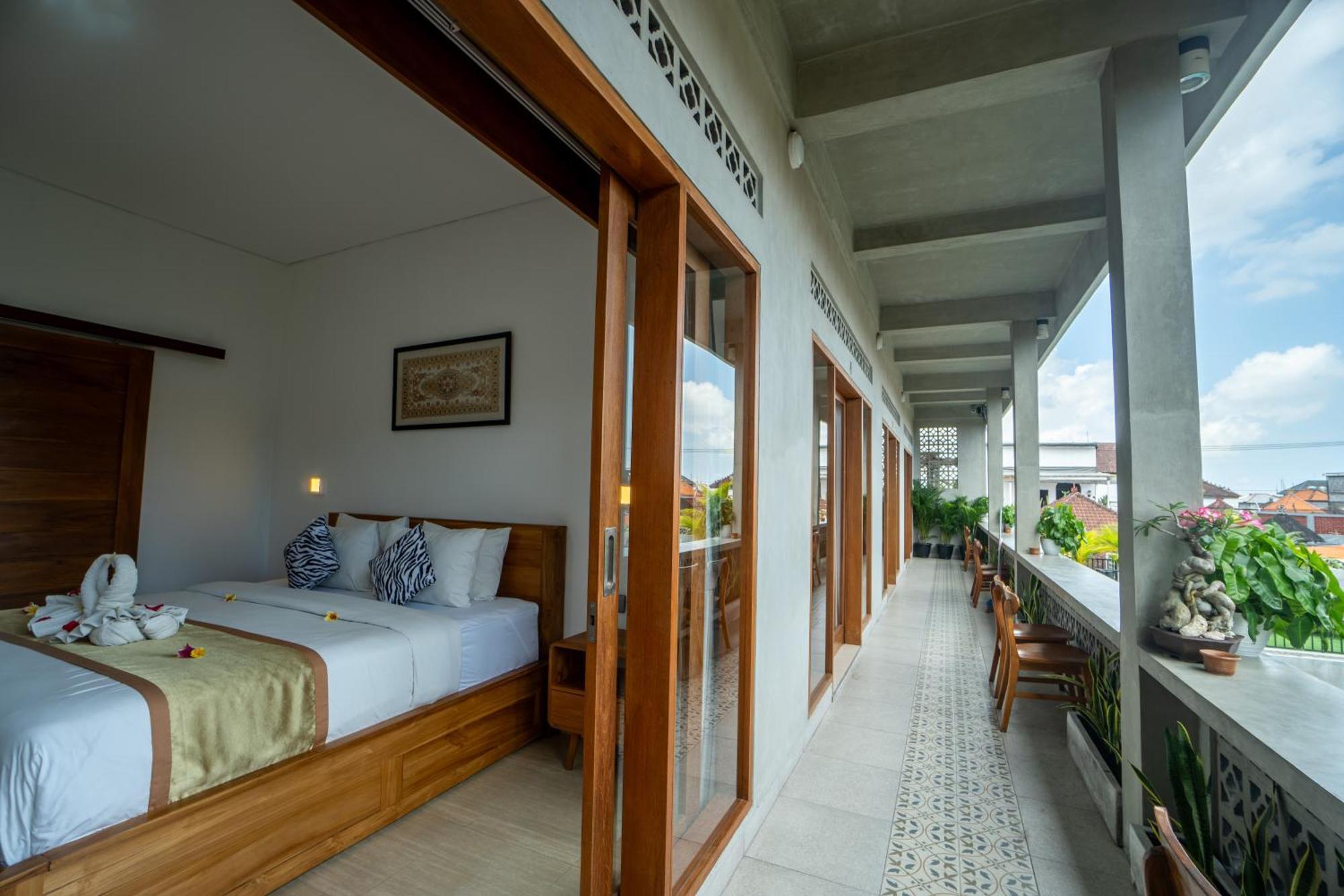 The Breeze Stay And Surf Canggu Eksteriør bilde