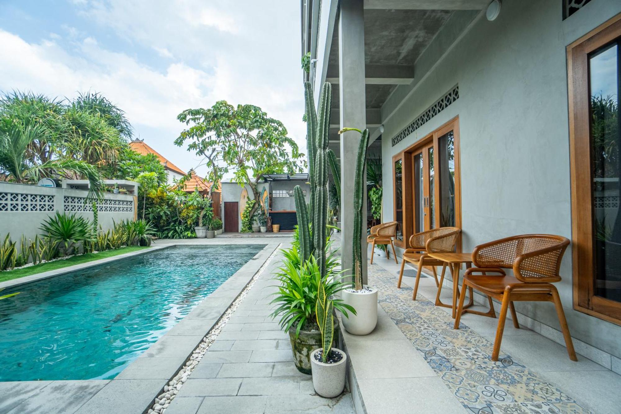 The Breeze Stay And Surf Canggu Eksteriør bilde